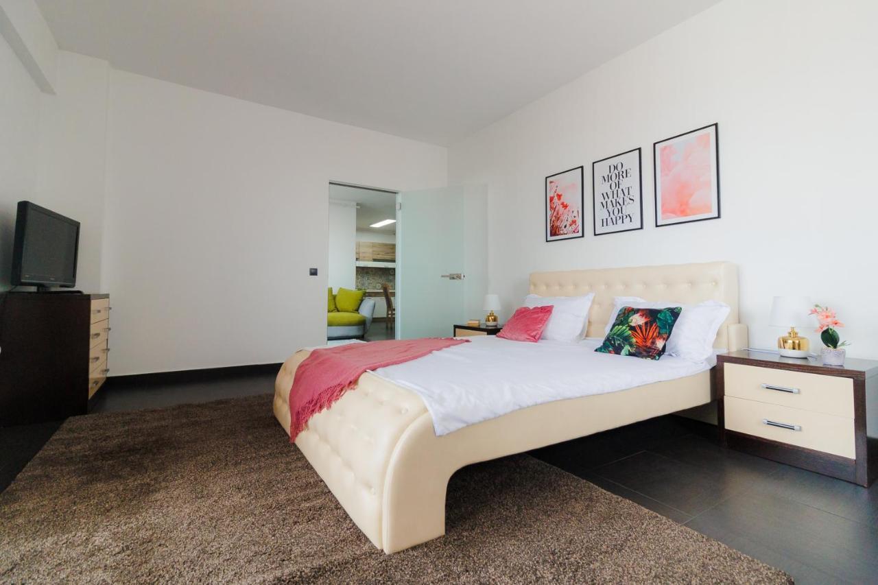Plaza Apartment Máréfalva Kültér fotó